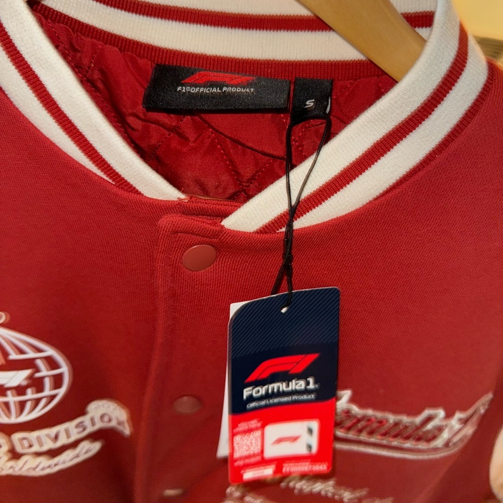 Formula 1 official Racing Jacket UNISEX - Picture 5 of 6